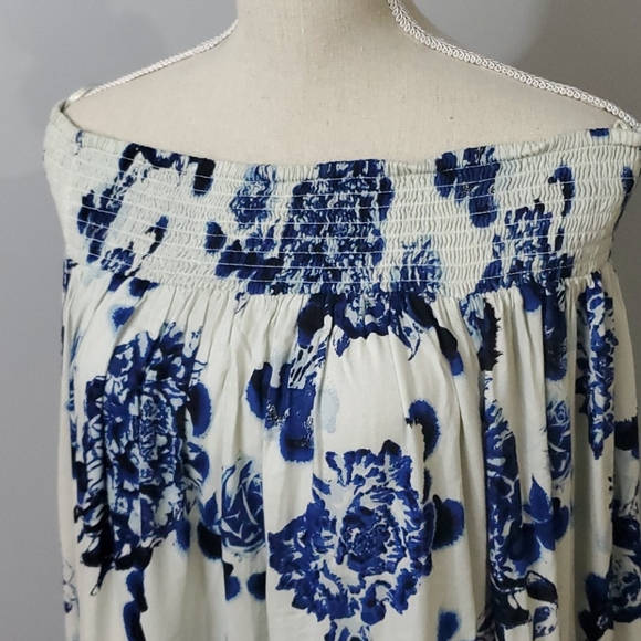 NWT Chelsea & Theadore top - Picture 2 of 8